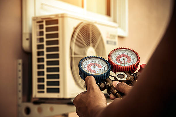 Professional Ductwork Repair technician working in Morrow, OH